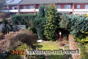 3492-Blick in den unteren Garten
