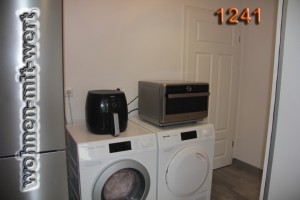 1241-hwr