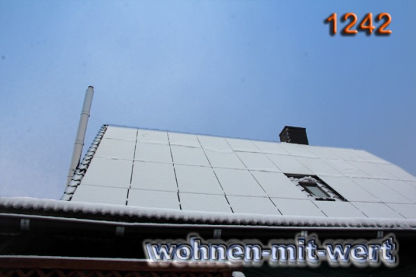 1242-dach-pv