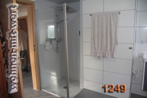 1249-bad-02